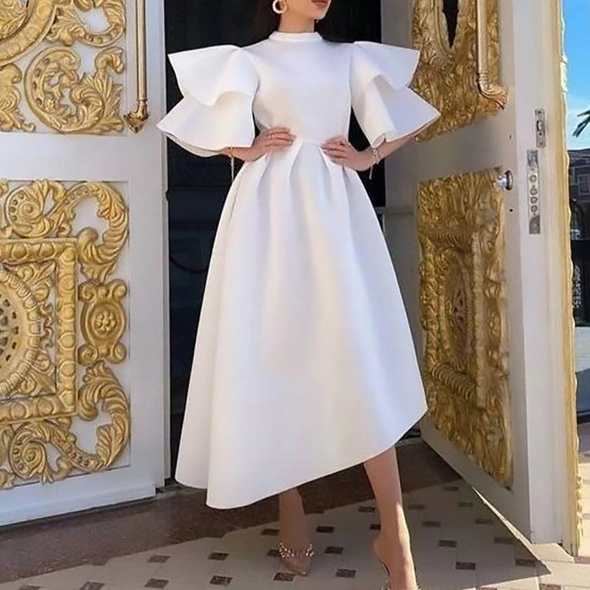 D230 Women's Sexy White Flare Sleeve Long Dress